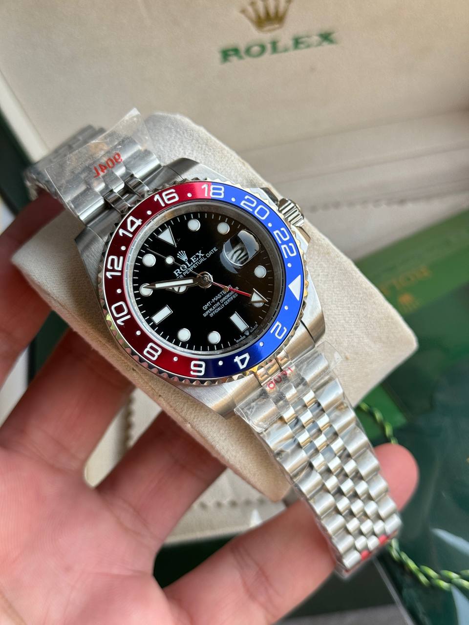 Rolex gmt ii ( automatic )