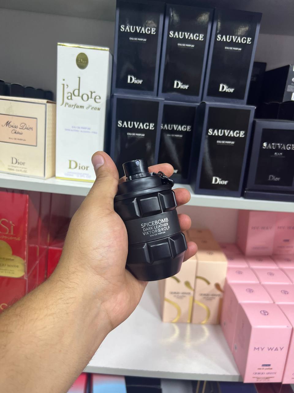 Spicebomb dark leather