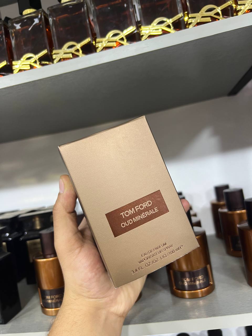 Tom ford oud mineral