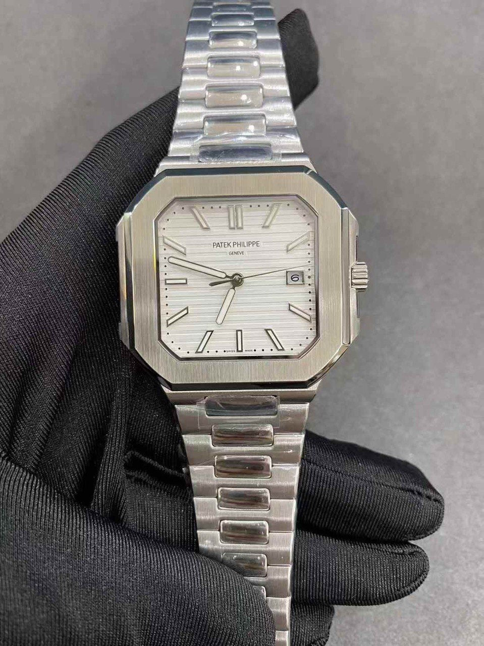 Patek Philippe Cubitus white